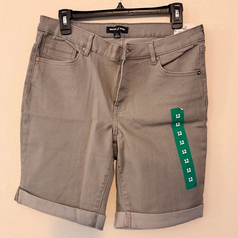 Nautica‎ Jeans Women's Bermuda Short - Gray/Size 6 NWT - Picture 2 of 7